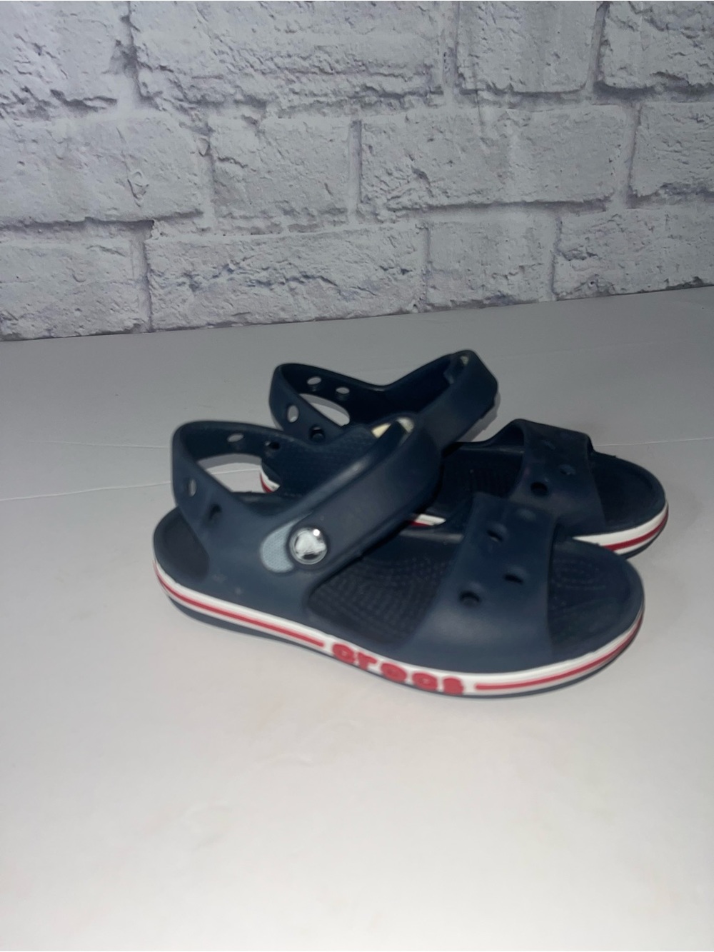 Kids Navy Blue Casual Sandals with Red & White Sole Crocs sandals size 8 boys